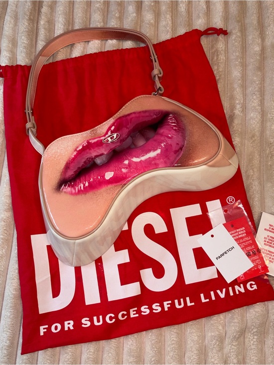 Diesel Handbags - Diesel Pink Lip-Print Shoulder Bag